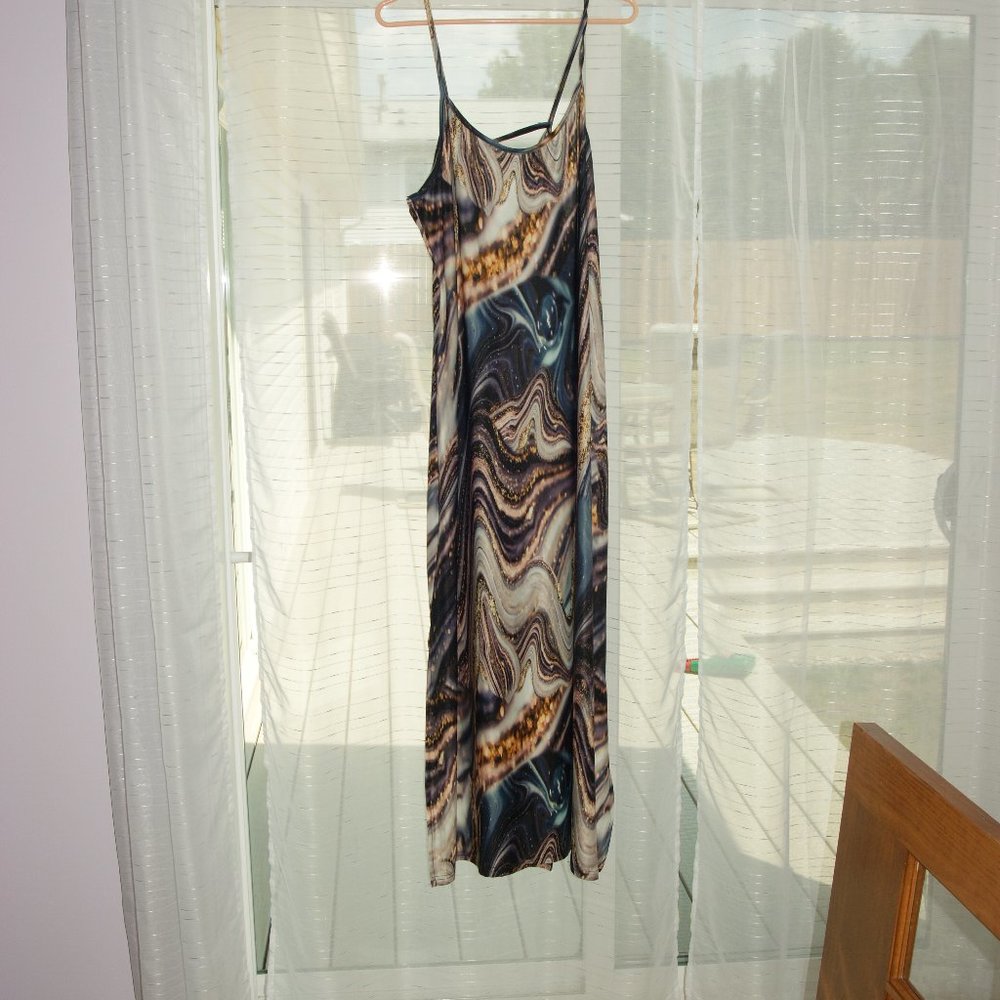 MAXI DRESS